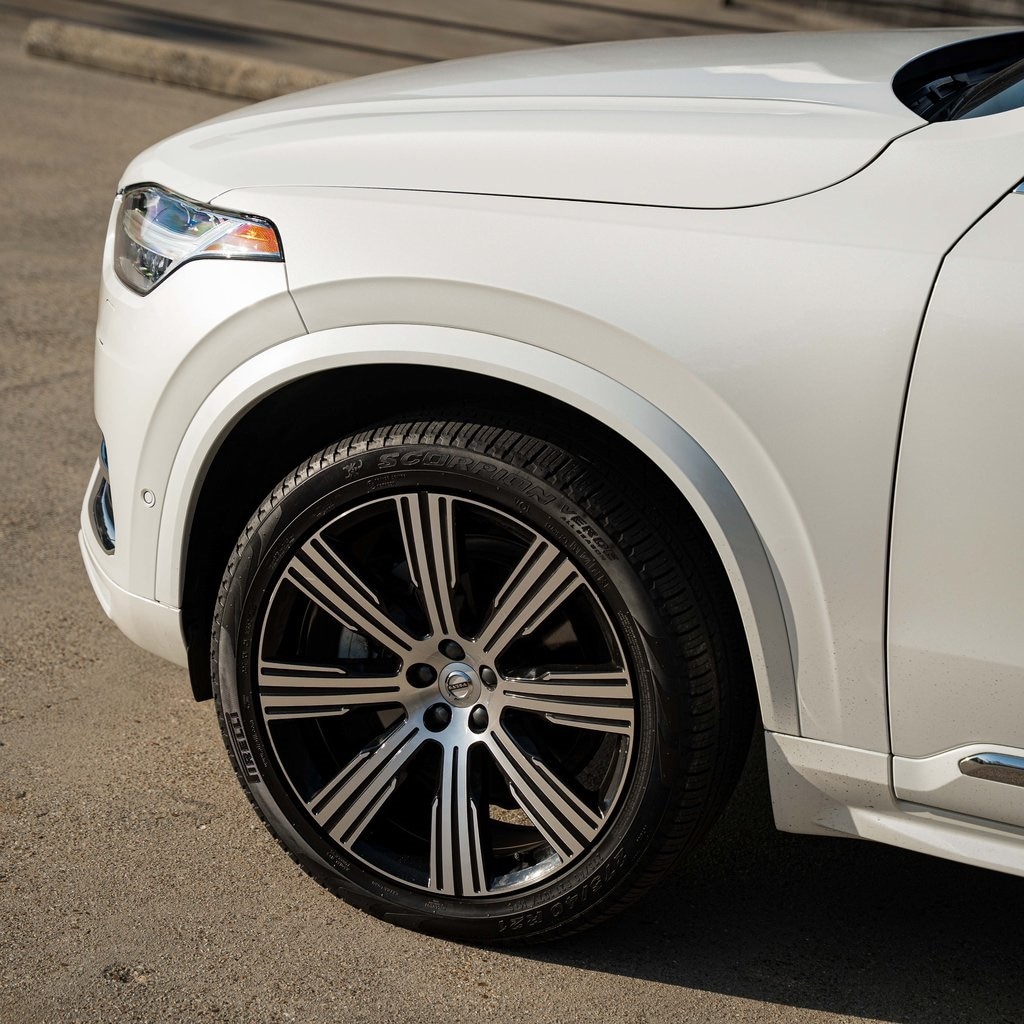 Used 2024 Volvo XC90 B6 Plus Bright Theme SUV