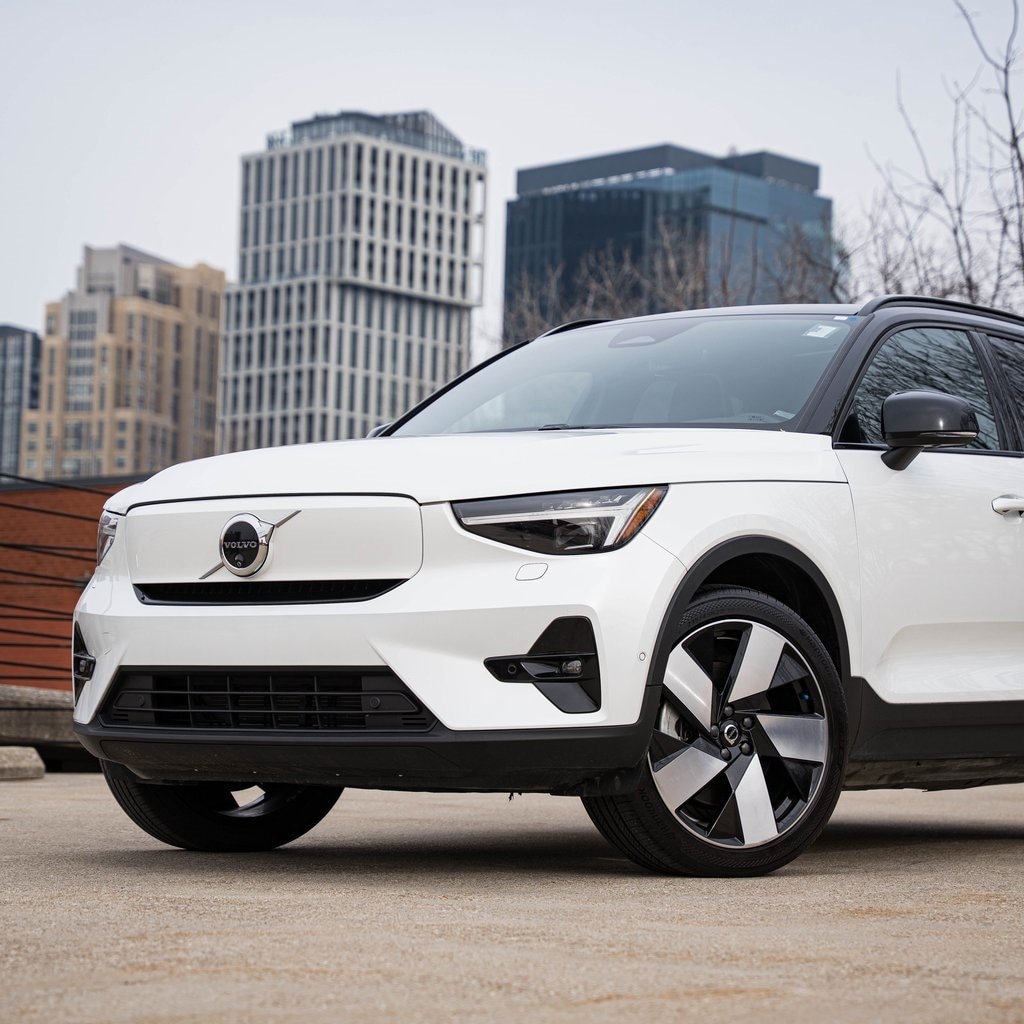 Used 2024 Volvo XC40 Ultimate with VIN YV4ER3XM8R2278309 for sale in Bethesda, MD