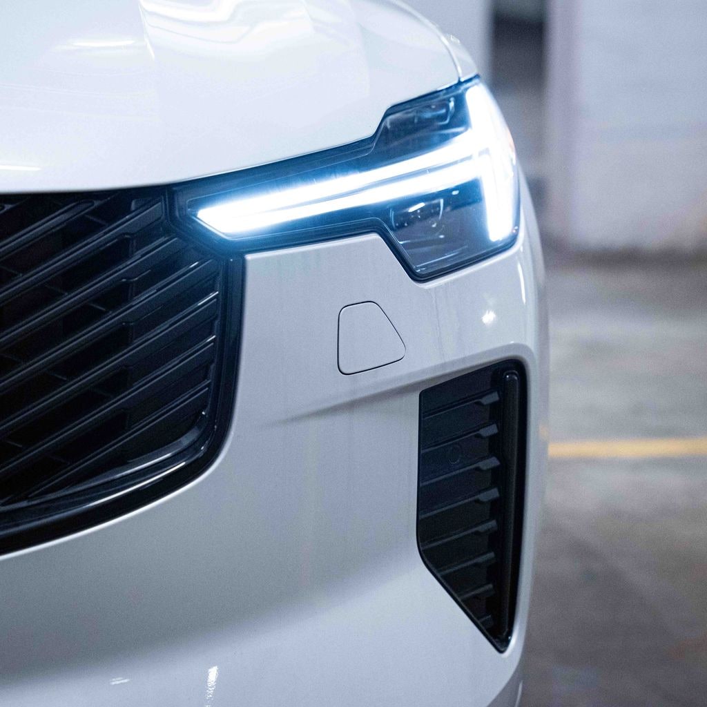 New 2026 Volvo XC90 B6 Ultra Dark Theme 7-Seater SUV