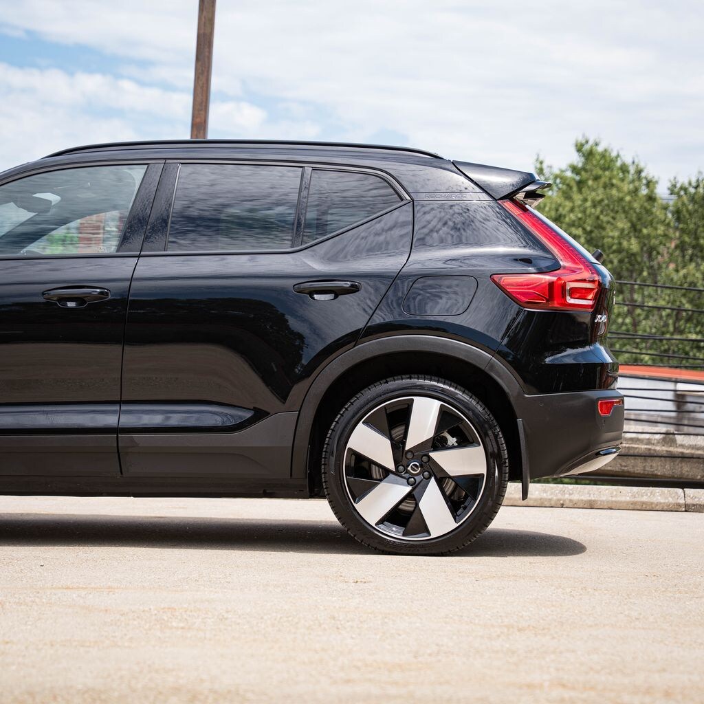 Certified 2023 Volvo XC40 Recharge Pure Electric Ultimate SUV