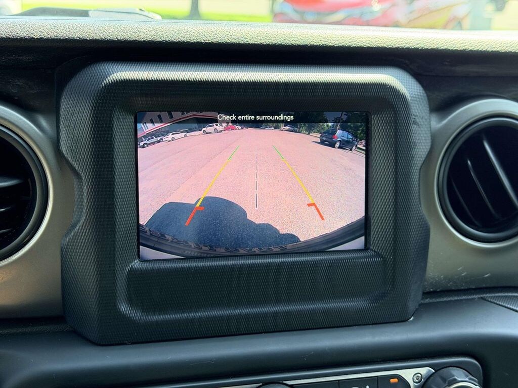 Used 2018 Jeep Wrangler Unlimited Sport S SUV