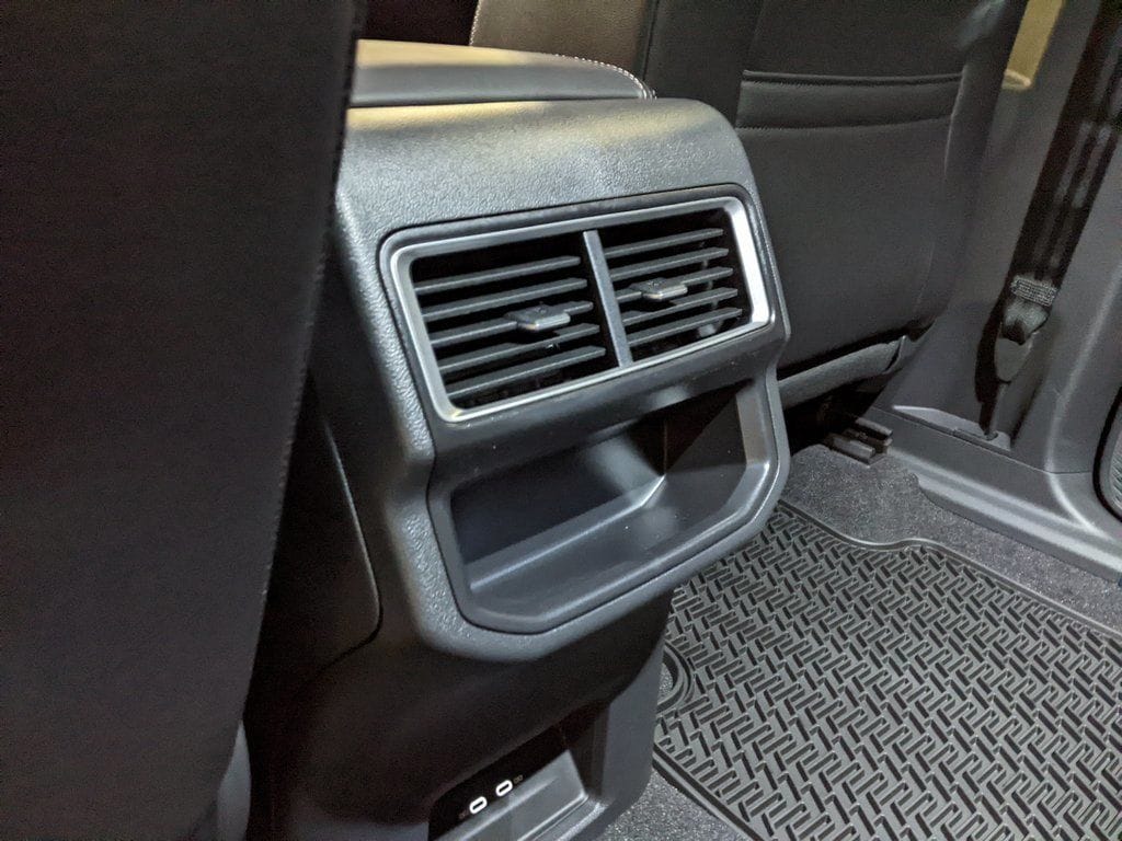 2026 Volkswagen Atlas Cross Sport SE - Photo 24