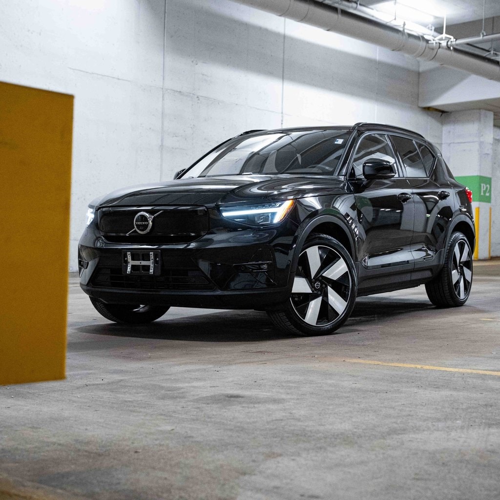 2023 Volvo XC40 Ultimate