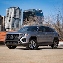 2024 Volkswagen Atlas Cross Sport 2.0T SE SUV