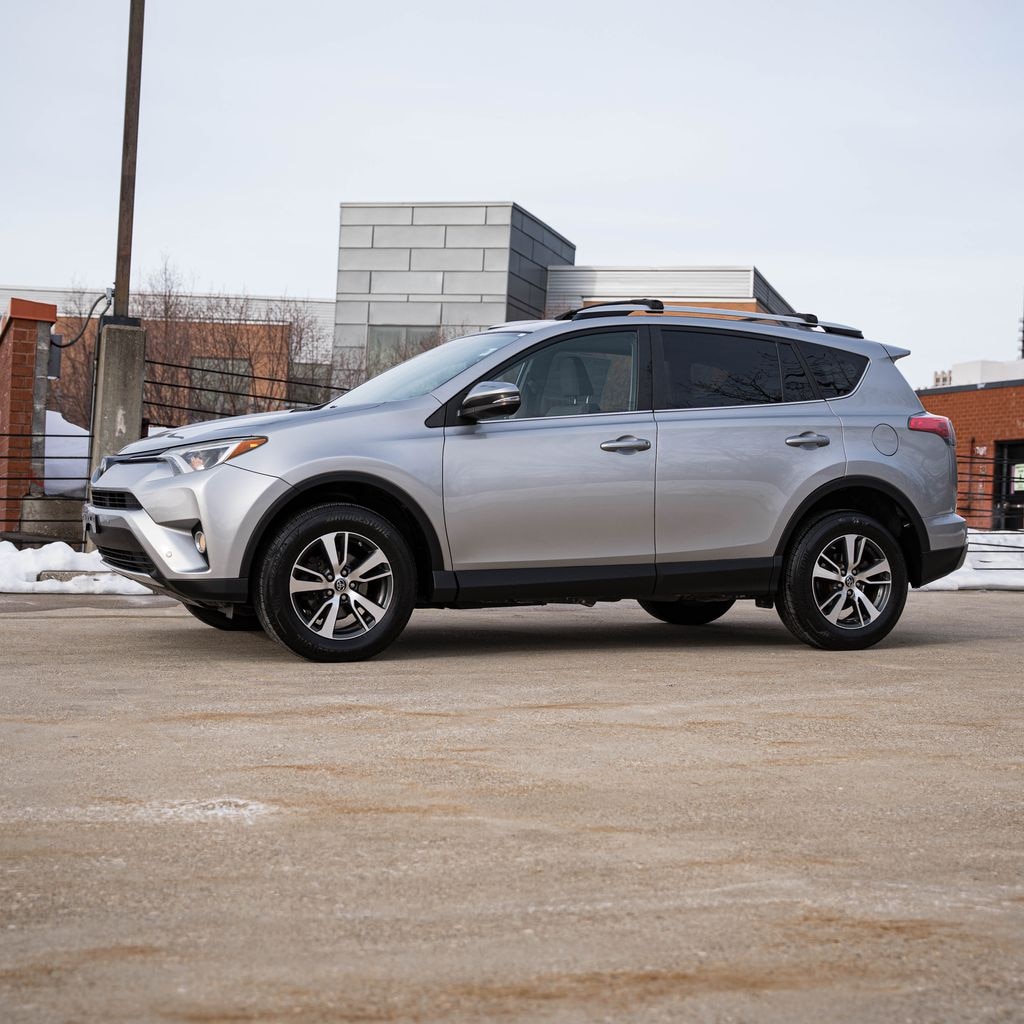 Used 2016 Toyota RAV4 XLE SUV