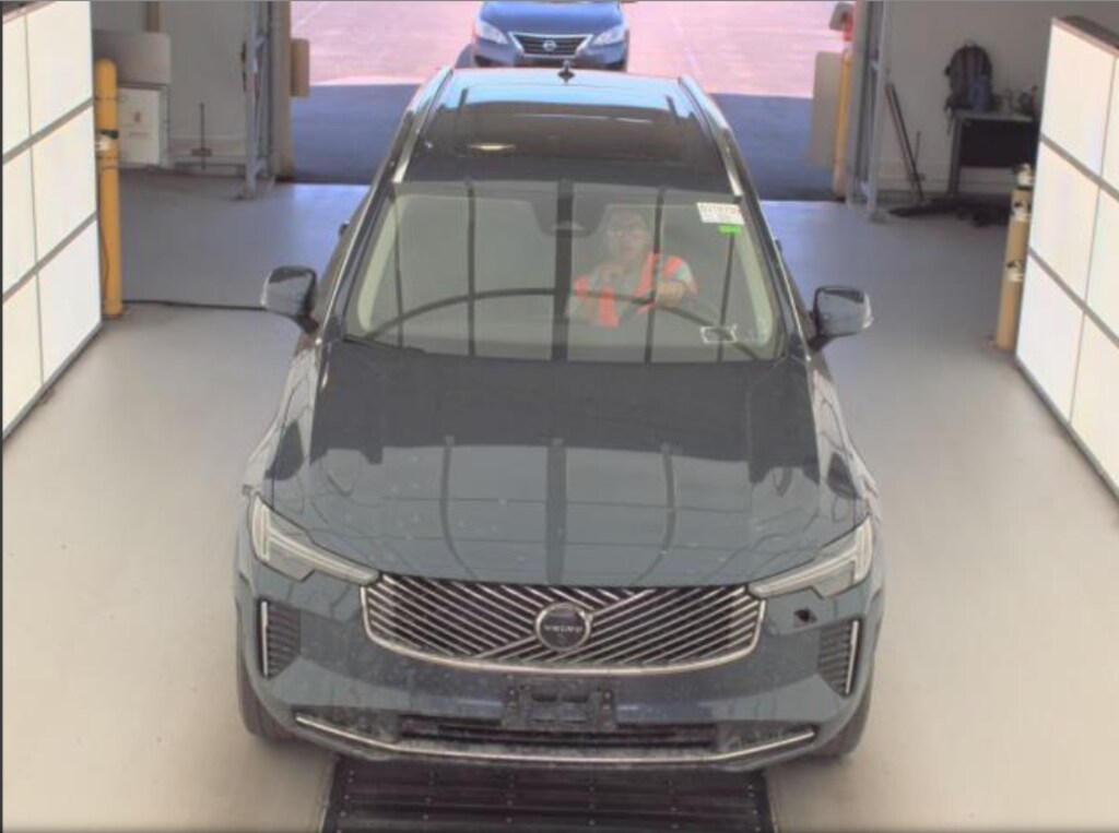Used 2025 Volvo XC90 B6 Plus 7-Seater SUV