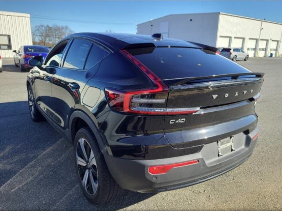 2023 Volvo C40 Recharge Plus photo 2