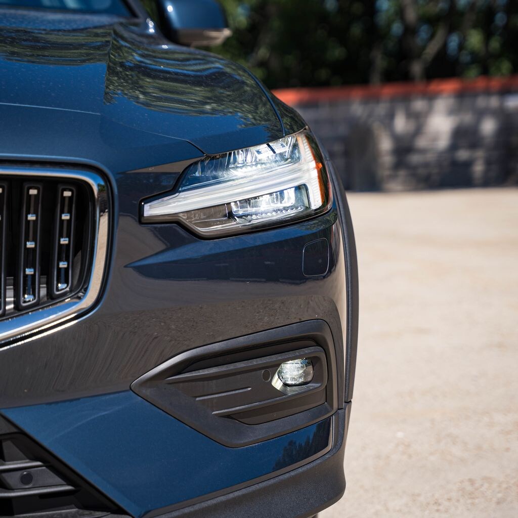 New 2026 Volvo V60 Cross Country B5 Plus Wagon