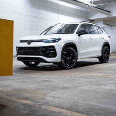 2026 Volkswagen Tiguan 2.0T SE R-Line Black SUV