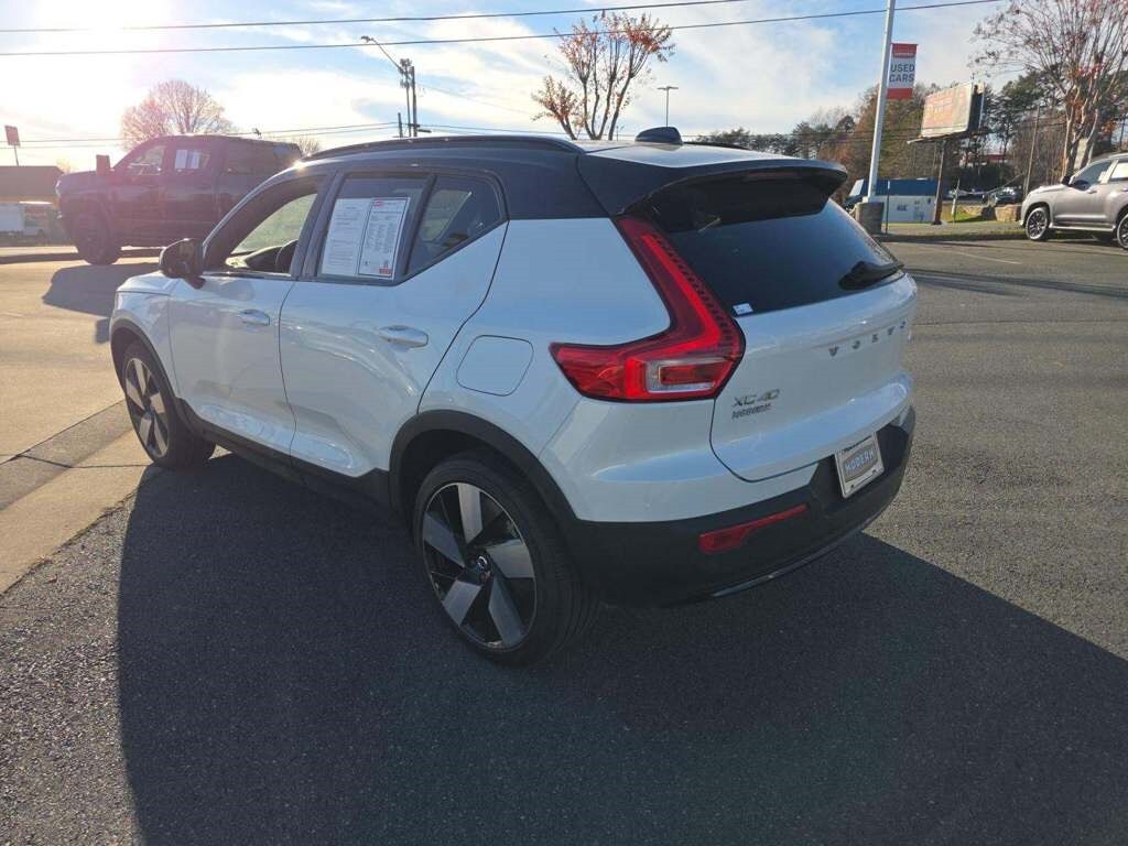 Used 2024 Volvo XC40 Recharge Pure Electric Ultimate SUV