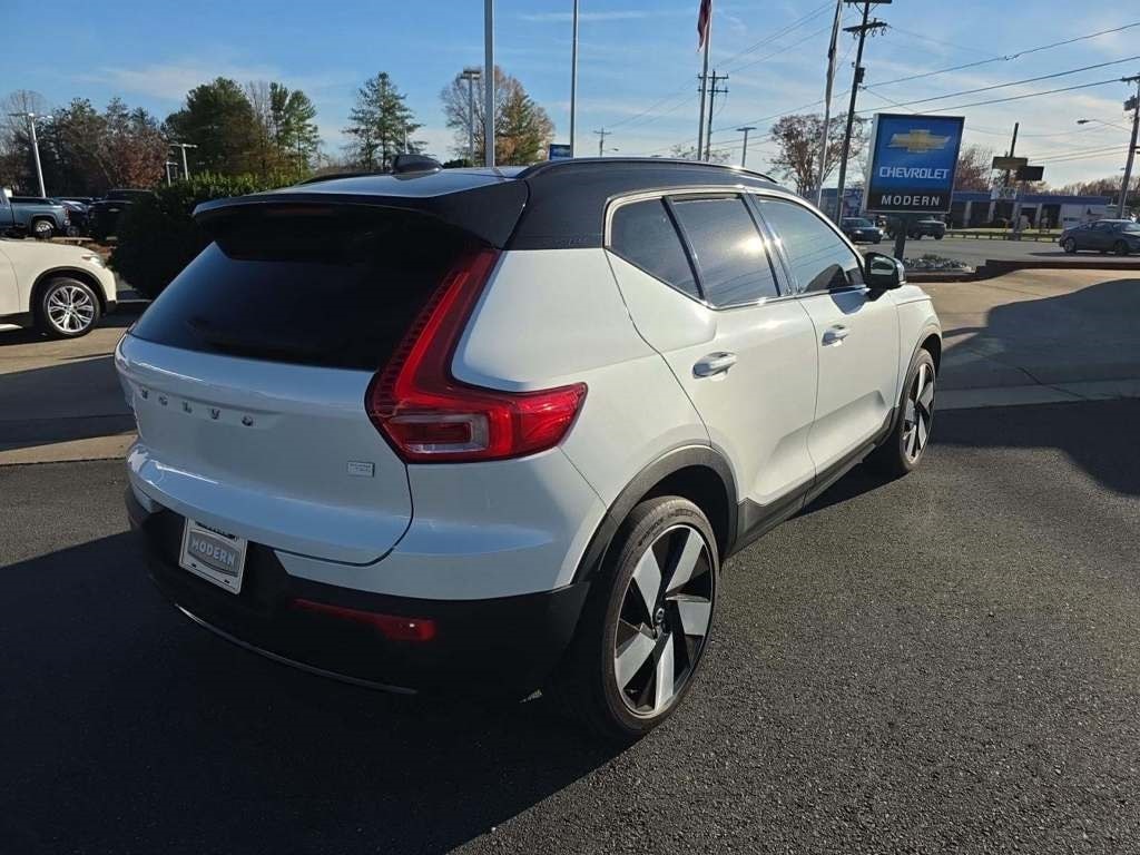 Used 2024 Volvo XC40 Recharge Pure Electric Ultimate SUV