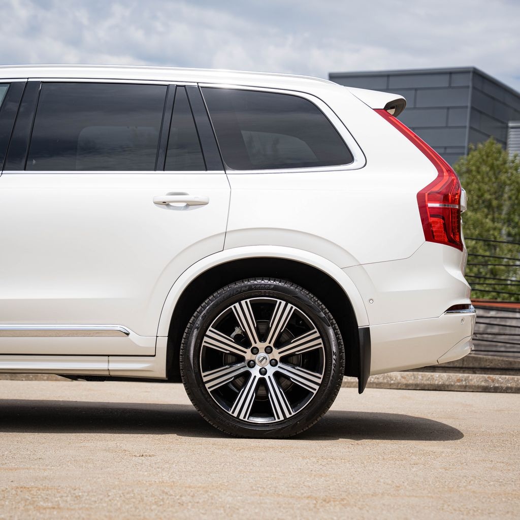 Used 2024 Volvo XC90 plug-in hybrid Ultimate SUV