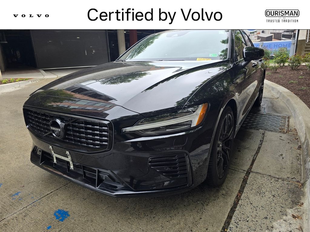 Used 2022 Volvo S60 Recharge Plug-In Hybrid T8 Black Edition R-Design Extended Range Sedan