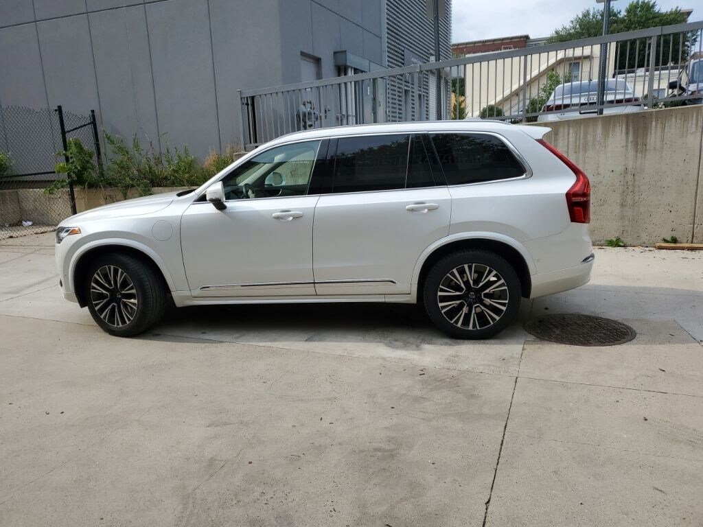 Certified 2024 Volvo XC90 plug-in hybrid T8 Plus 6 Passenger SUV