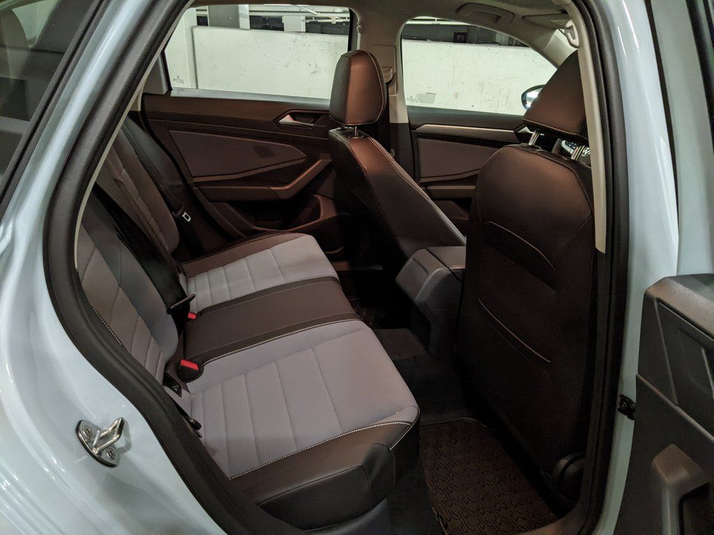 2026 Volkswagen Jetta SE - Photo 25