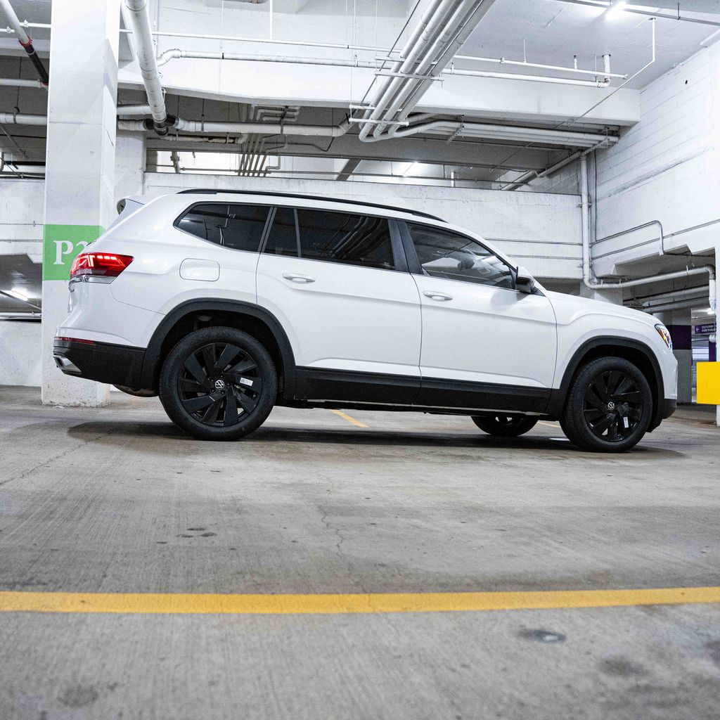 2026 Volkswagen Atlas SE w/Tech - Photo 7