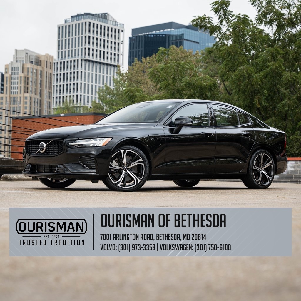 Used 2023 Volvo S60 Recharge Plug-In Hybrid T8 Plus Dark Theme Sedan