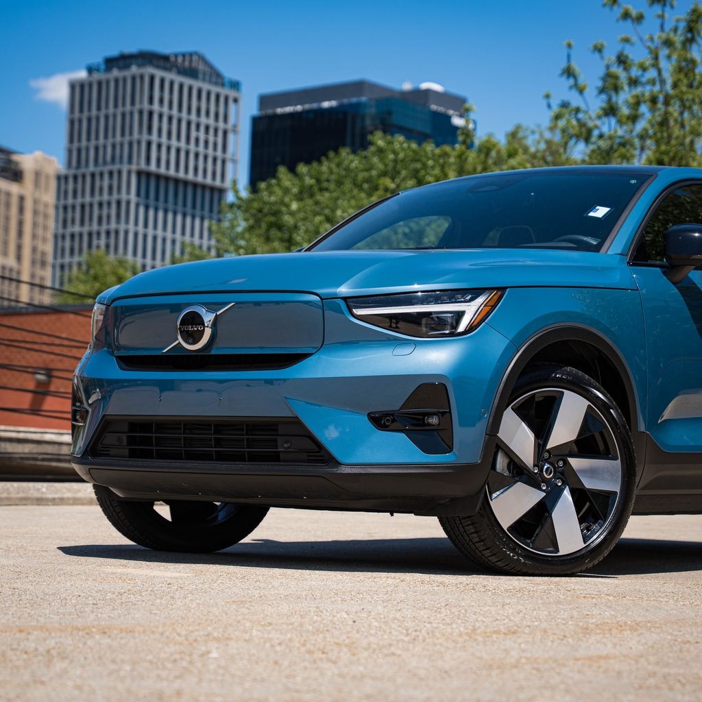Used 2023 Volvo C40 Recharge Pure Electric Ultimate SUV