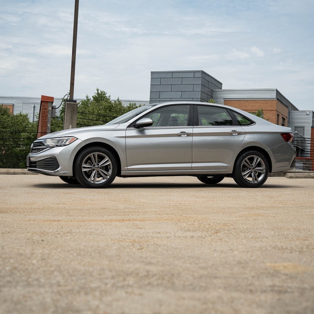 2022 Volkswagen Jetta 1.5T SE photo 3