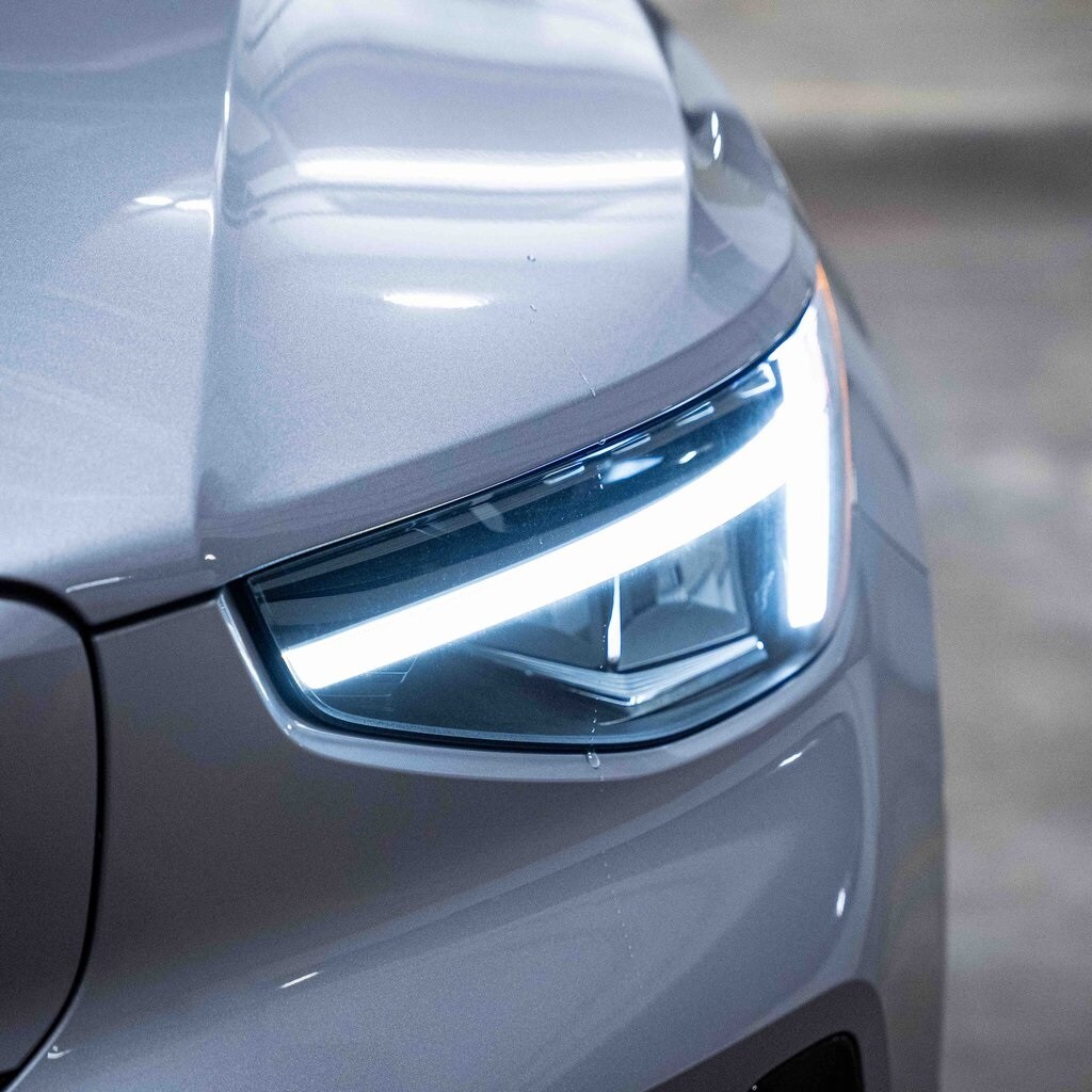 New 2026 Volvo EX40 Twin Motor Plus SUV