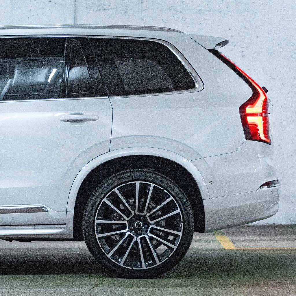 New 2026 Volvo XC90 B6 Plus 6-Seater SUV