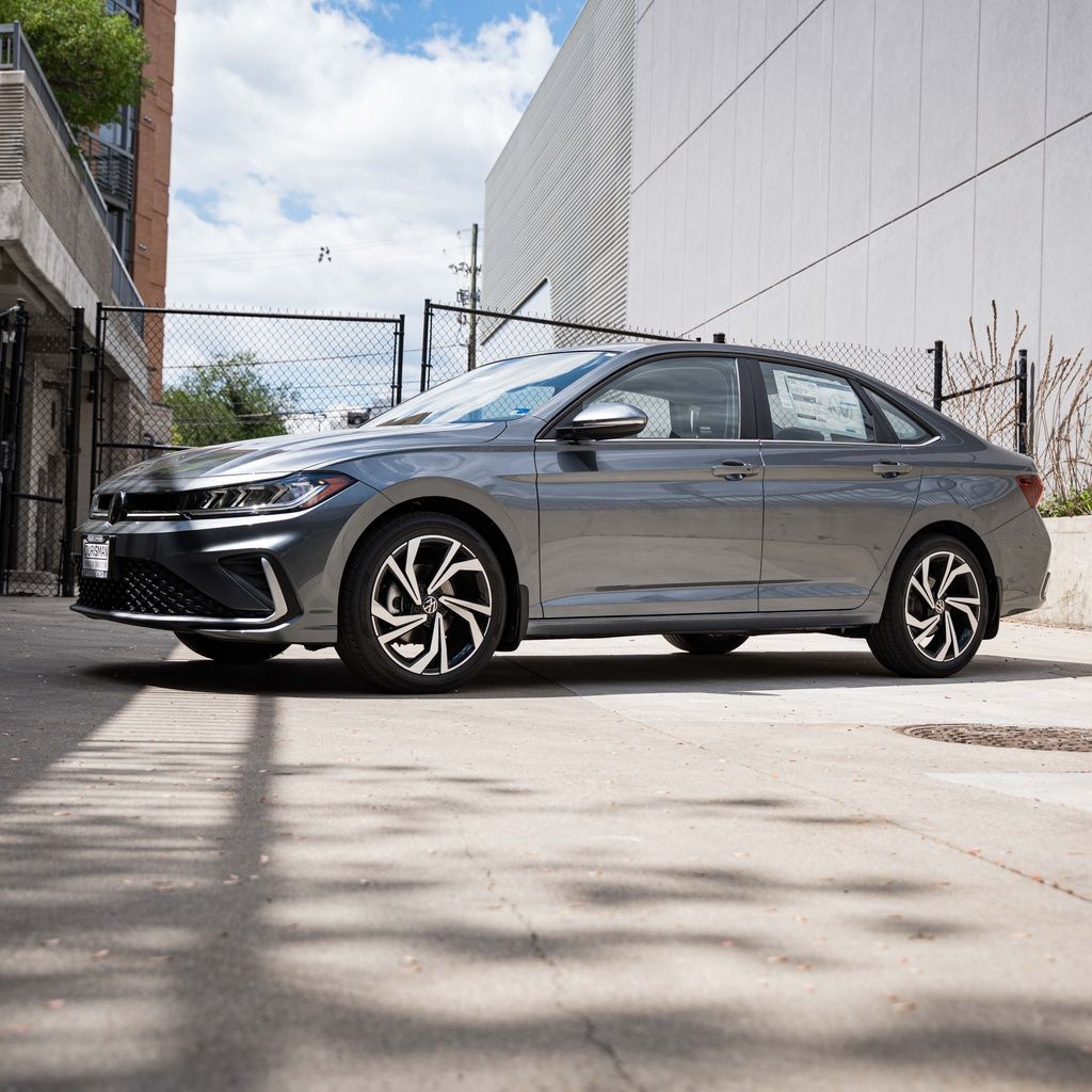 New 2026 Volkswagen Jetta 1.5T SEL Sedan