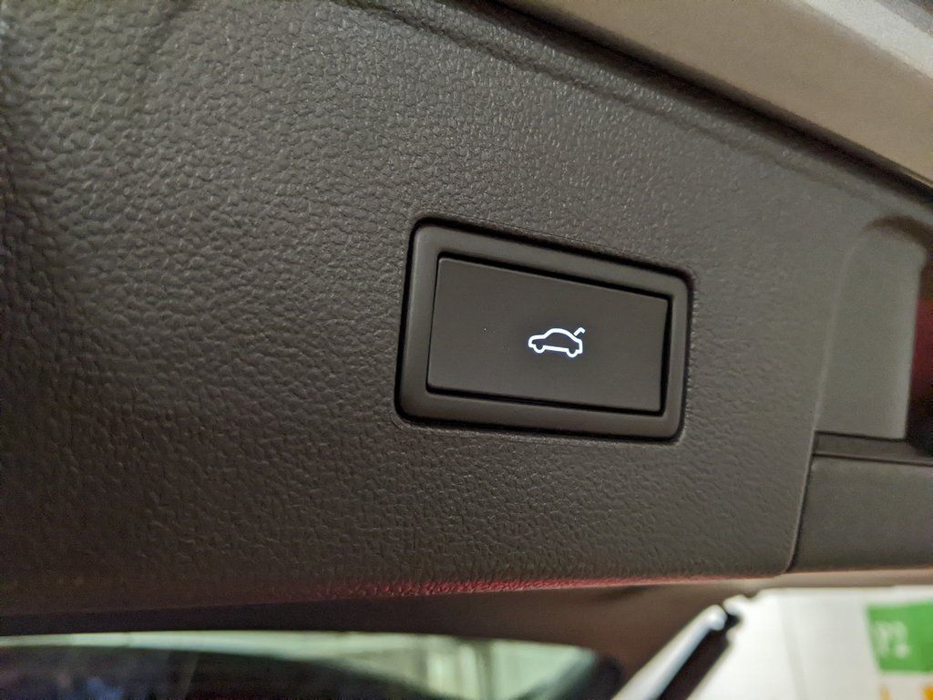 2026 Volkswagen Atlas SE w/Tech - Photo 29