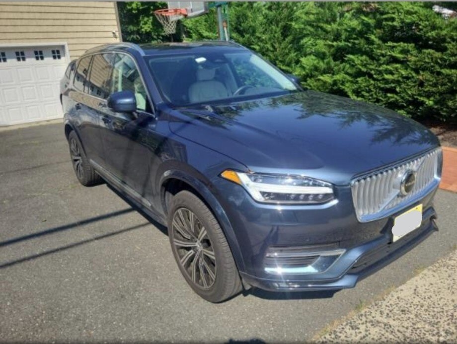 2024 Volvo XC90 B5 Core photo 2