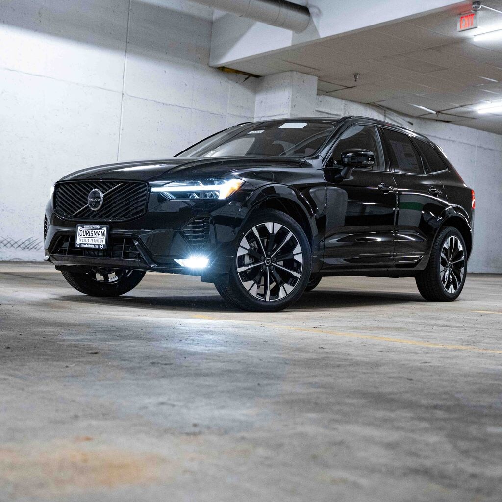 New 2026 Volvo XC60 B5 Plus SUV