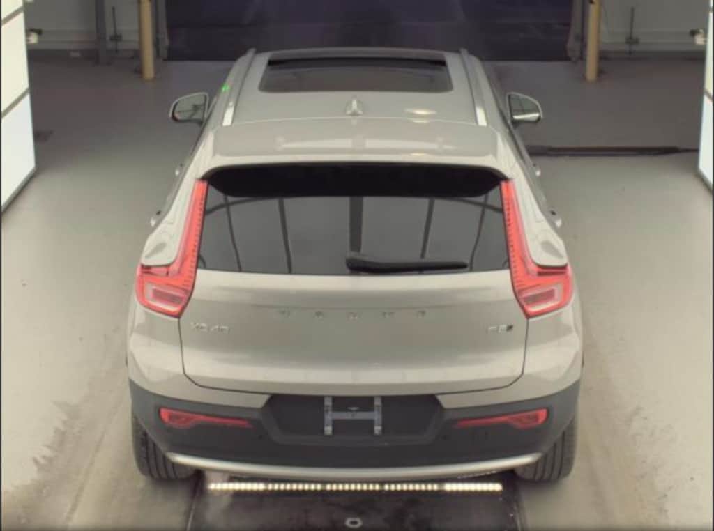 Used 2025 Volvo XC40 B5 Plus Bright Theme SUV