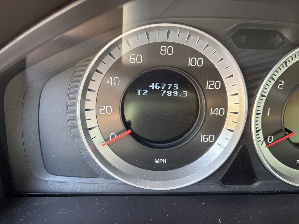 Used 2013 Volvo XC60 T6 with VIN YV4902DZ7D2377394 for sale in Bethesda, MD