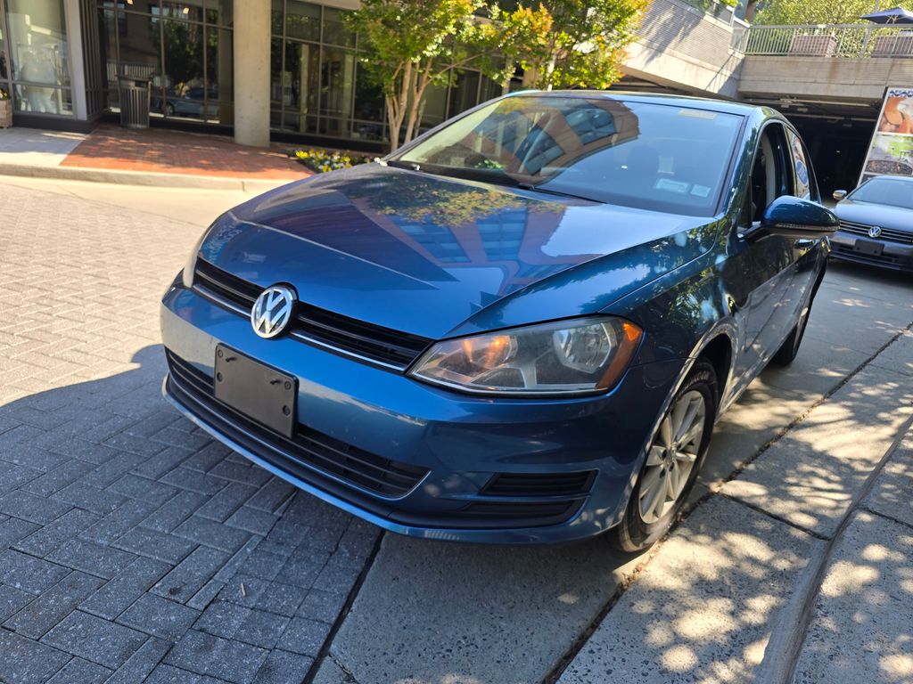 2015 Volkswagen Golf TSI S