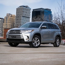 2017 Toyota Highlander XLE SUV