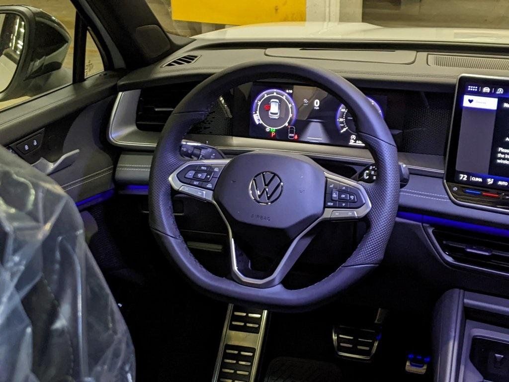 2026 Volkswagen Tiguan SE R-LINE BLACK - Photo 14