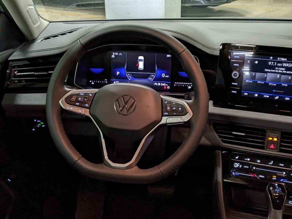 2026 Volkswagen Jetta SE - Photo 15