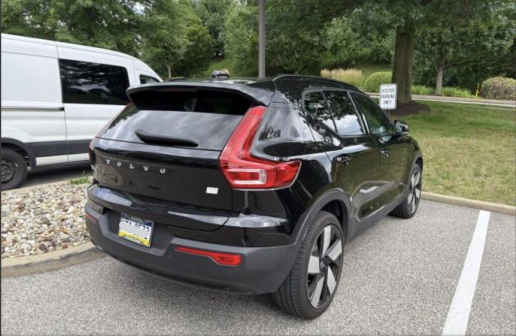 Used 2023 Volvo XC40 Recharge Pure Electric Ultimate SUV