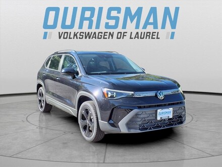 2025 Volkswagen Taos 1.5T SE Black SUV