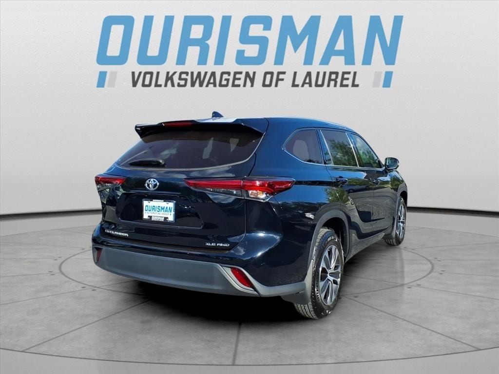 Used 2022 Toyota Highlander XLE SUV