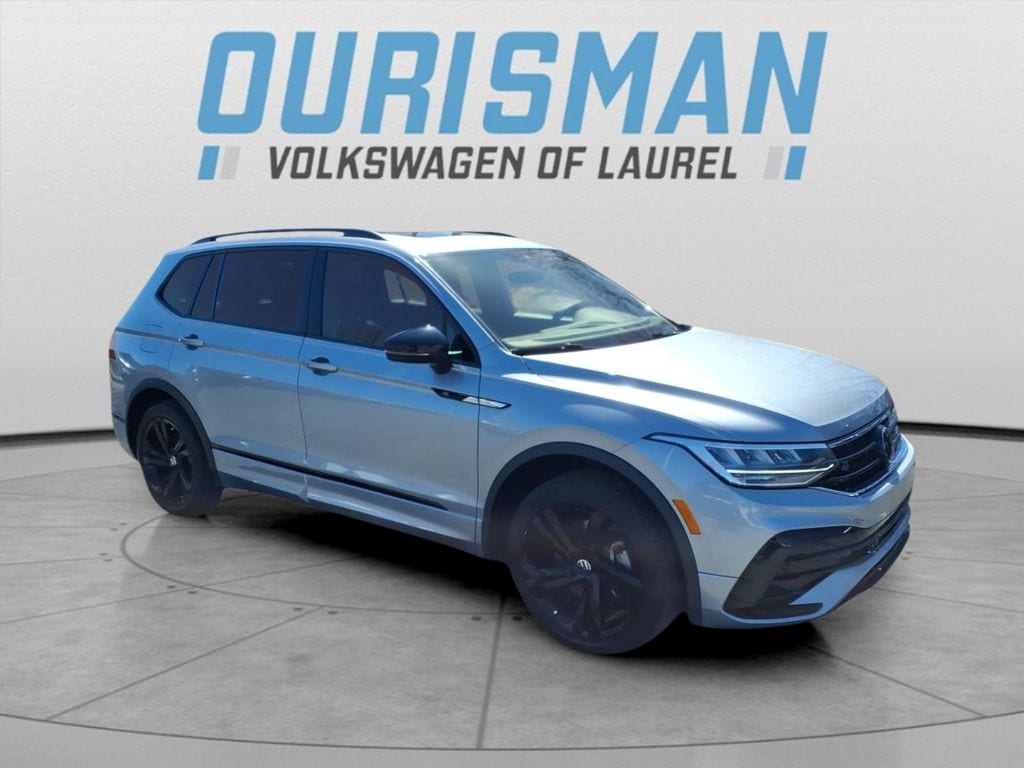 2024 Volkswagen Tiguan SE R-LINE BLACK