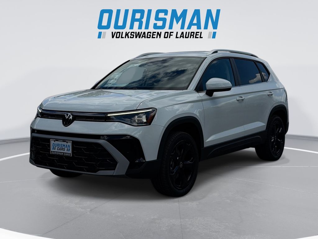 2026 Volkswagen Taos 1.5T SEL 4Motion's photo