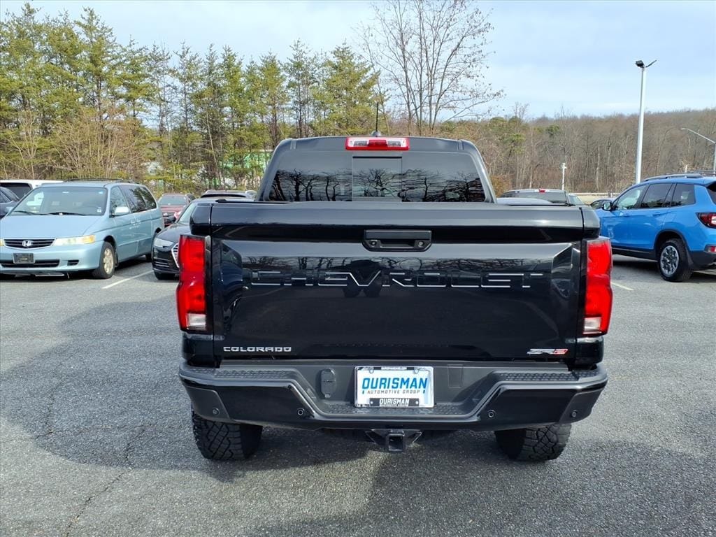 Used 2024 Chevrolet Colorado ZR2 Truck