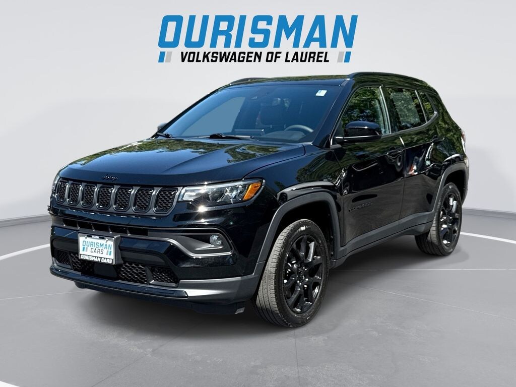 Used 2023 Jeep Compass Altitude SUV