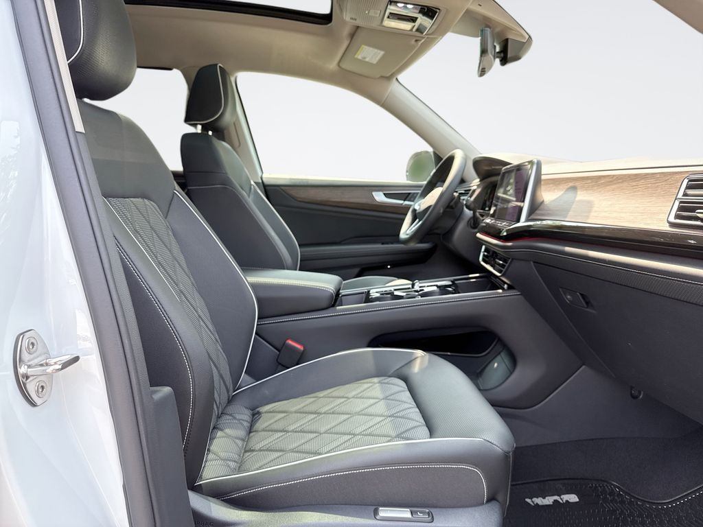 2026 Volkswagen Atlas SEL Premium R-Line - Photo 26