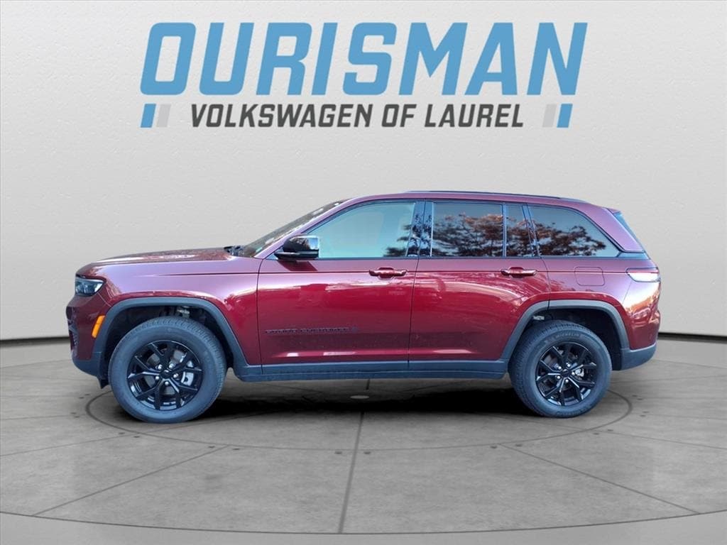 Used 2024 Jeep Grand Cherokee Altitude X SUV