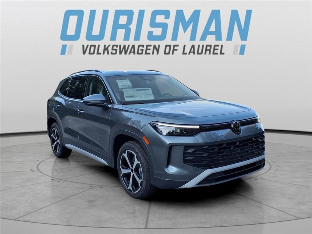 2026 Volkswagen Tiguan SE's photo