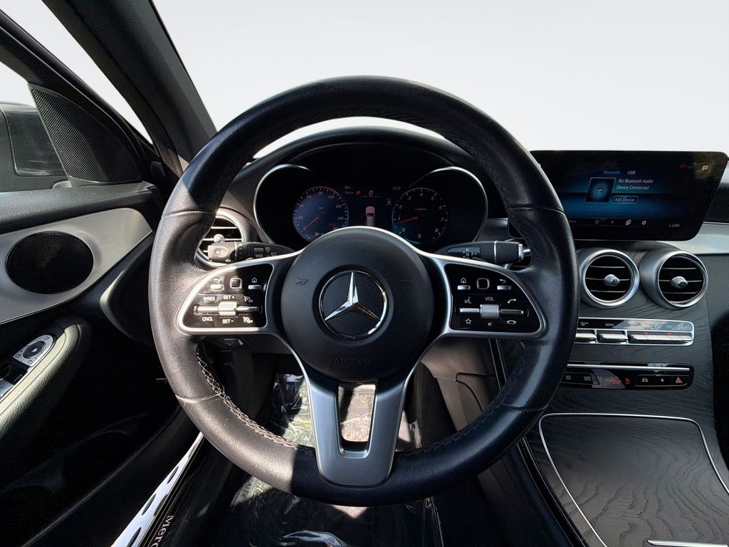 2021 Mercedes-Benz GLC GLC300 - Photo 11