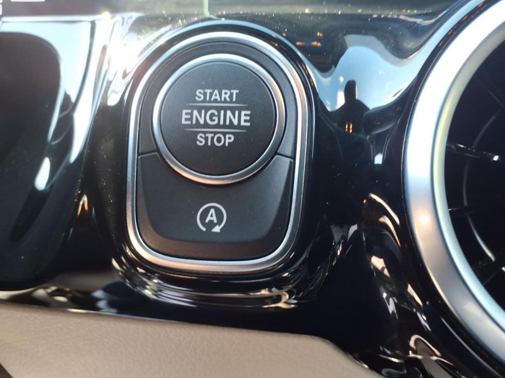 2025 Mercedes-Benz GLA GLA250 - Photo 14