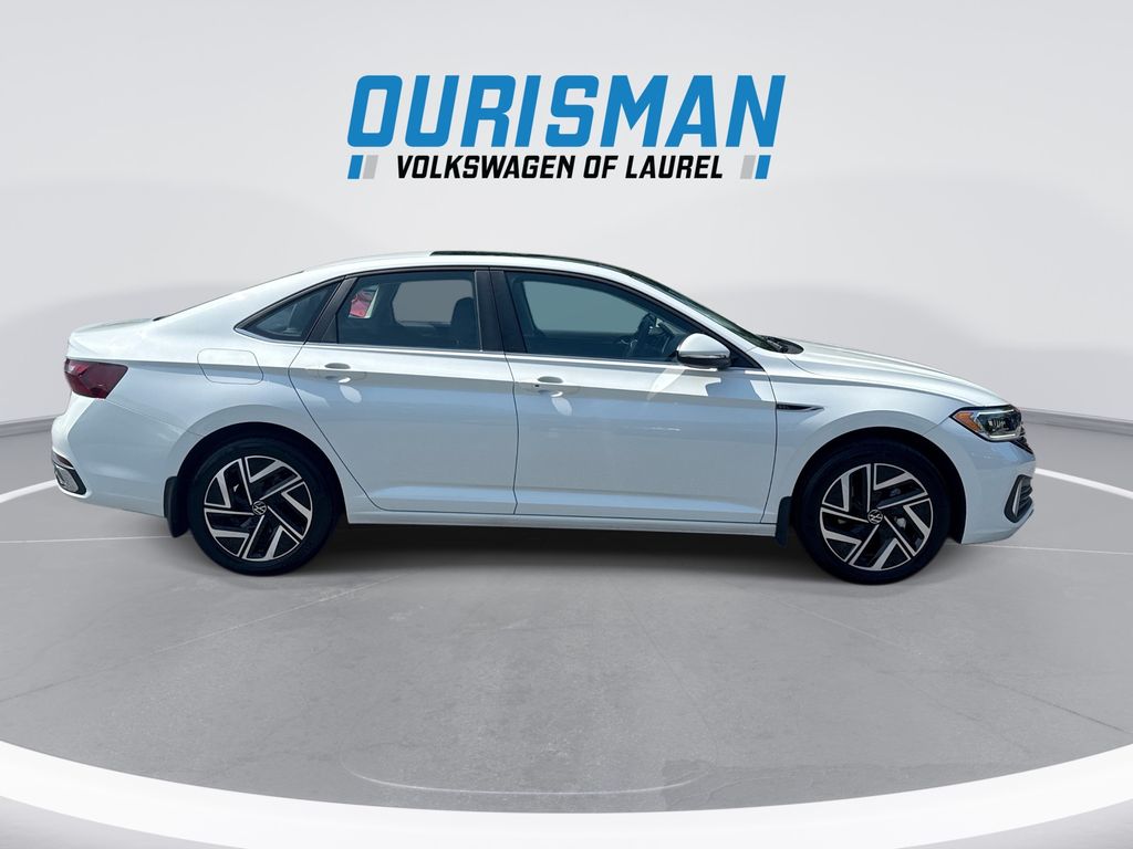 2022 Volkswagen Jetta 8