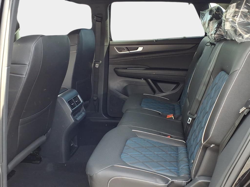 2026 Volkswagen Atlas Cross Sport SEL Premium R-LINE - Photo 10