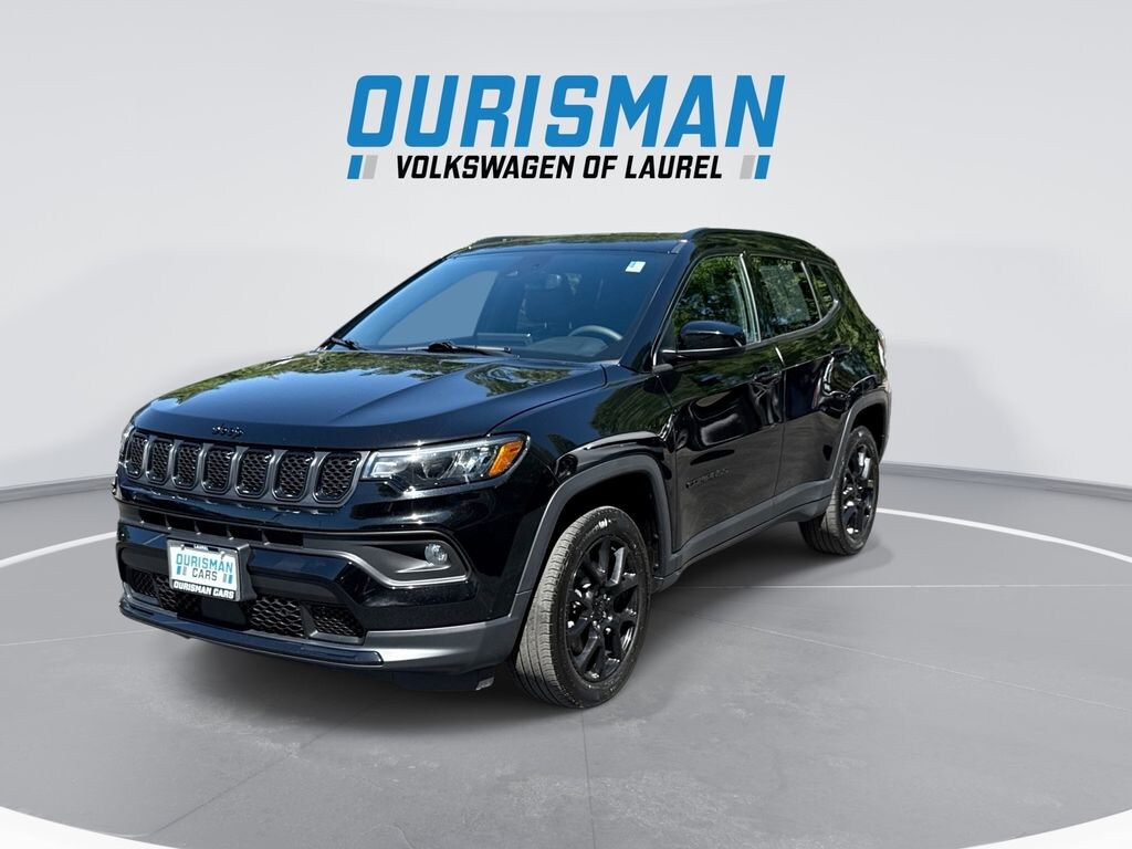 Used 2023 Jeep Compass Altitude SUV